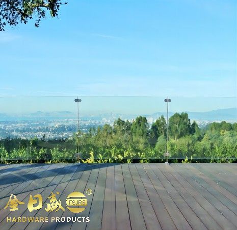 陽臺玻璃夾護欄